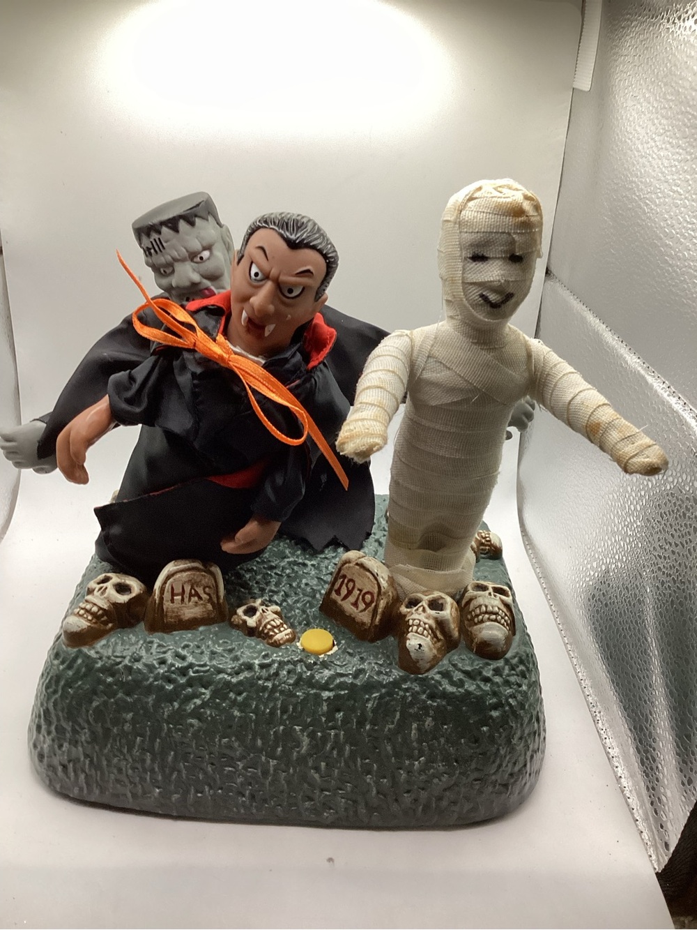 Vintage Gemmy Halloween Animated Dancing Trio, Plays "Monster Mash" Halloween